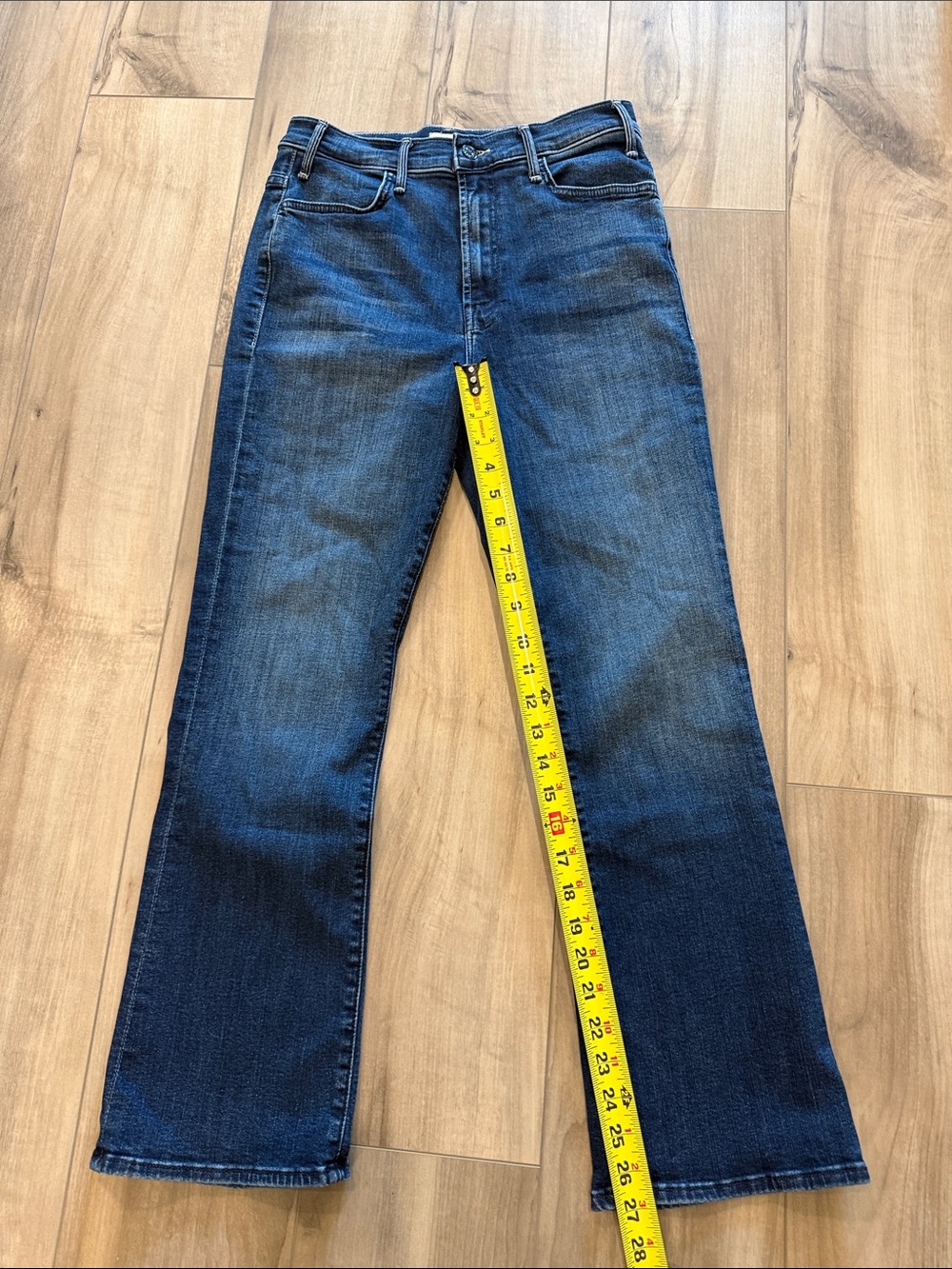 NEW MOTHER High Rise Hustler Ankle Crop Jeans in Heirloom Color.  Size 29.  NWOT - Picture 6 of 10